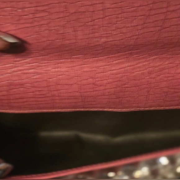 GUCCI Pink Long Wallet w/Decorative Rivets, EUC - Picture 11 of 16